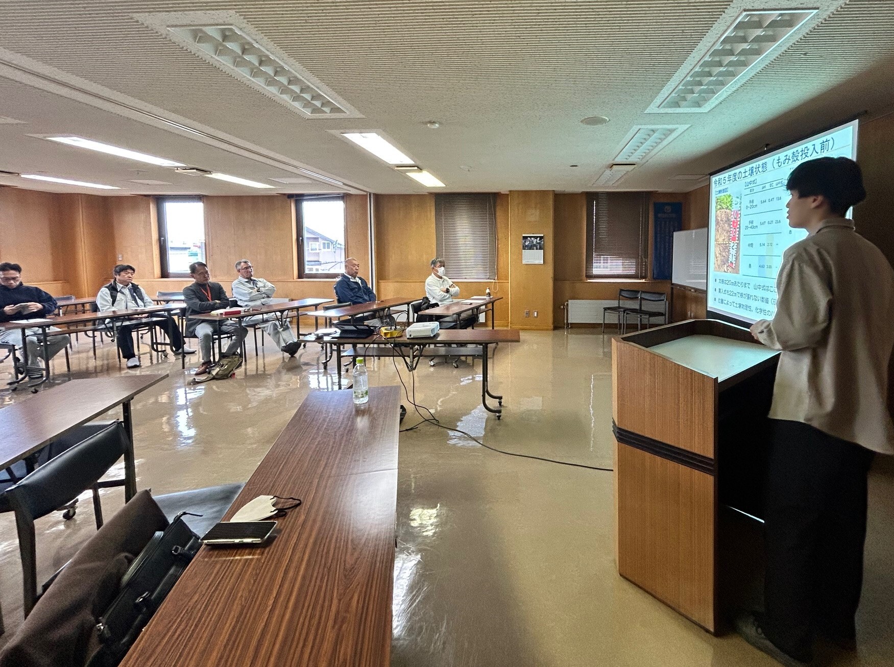 写真2　発表練習の様子